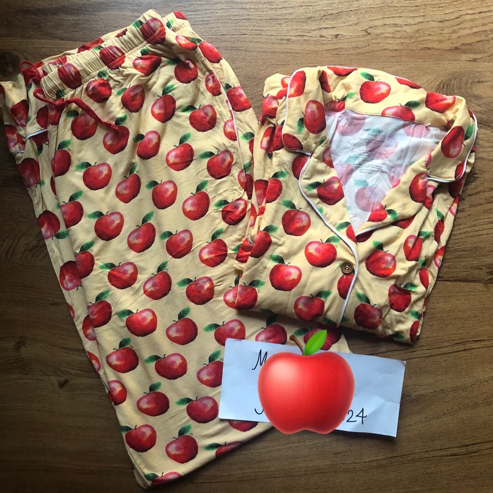 SOLD: *UPDATE* Women’s Posh Peanut Luxe Pajamas
